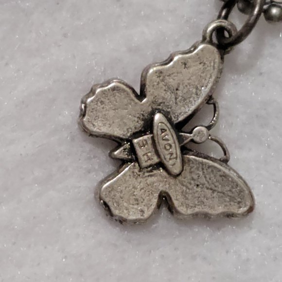Avon pewter toned double chain necklace with butterfly, ladybut and dragonfly. - Picture 6 of 6